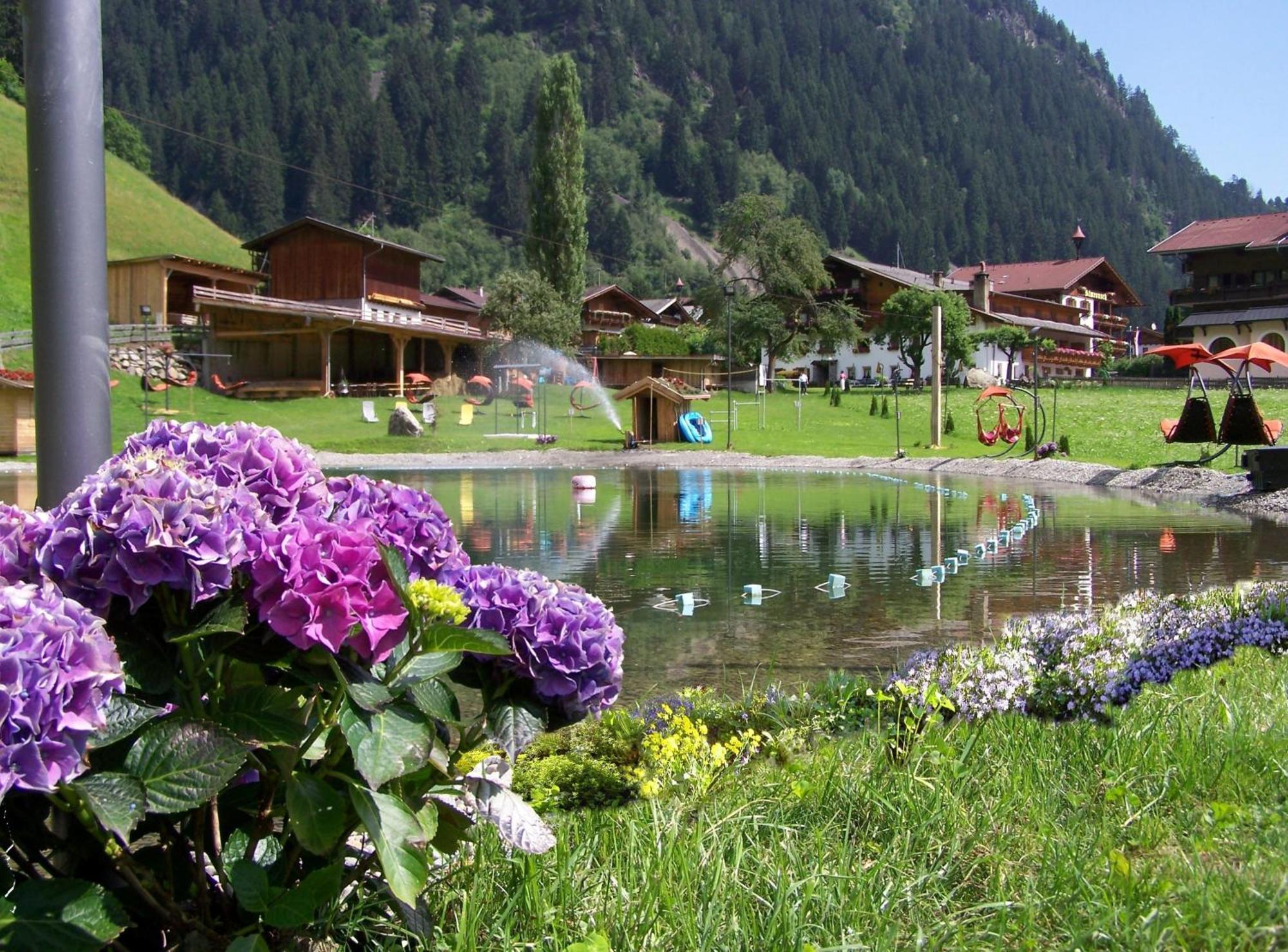 Pension Holzknechthof Am See Neustift im Stubaital Eksteriør bilde
